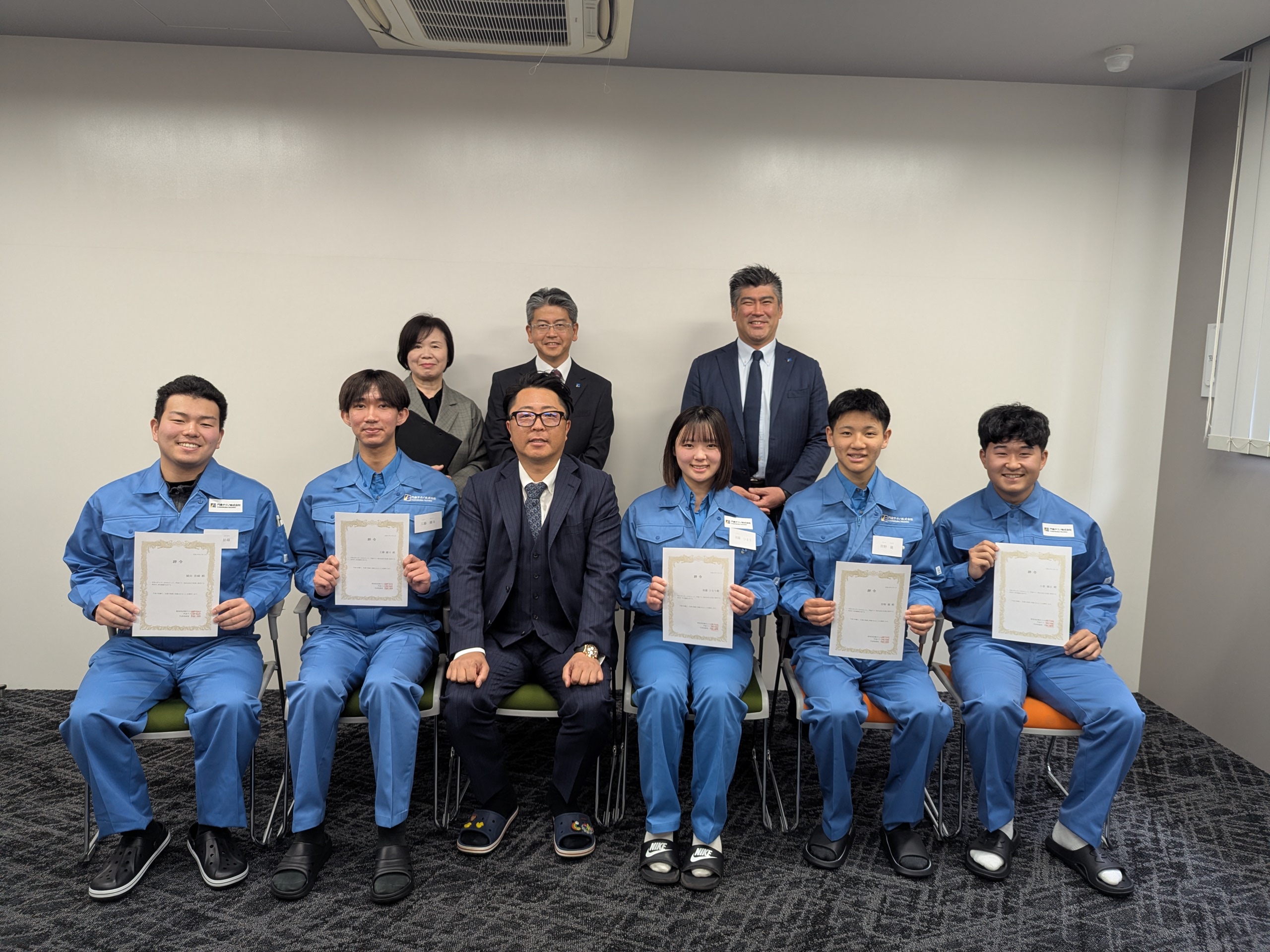 記事サムネイル: 【2026年度入社式】5名の新しい仲間が加わりました！